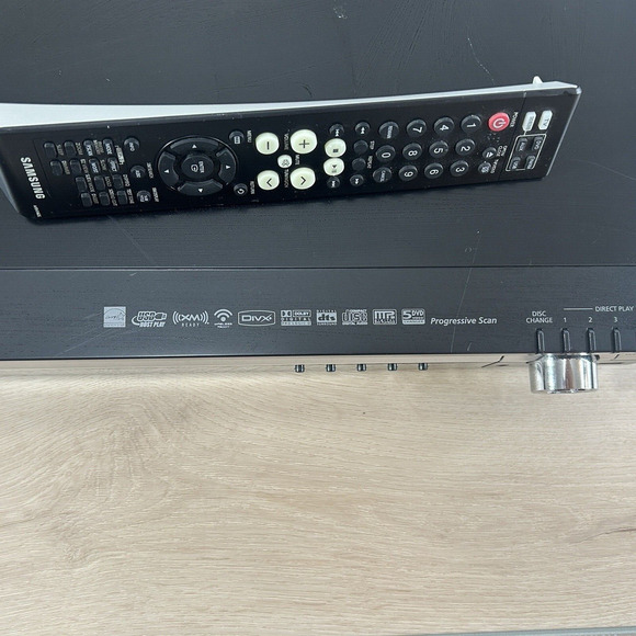 Samsung HT-Q45 5.1ch 5-Disc Changer DVD player W/ Remote ++ TESTED & WORKING - Picture 3 of 16